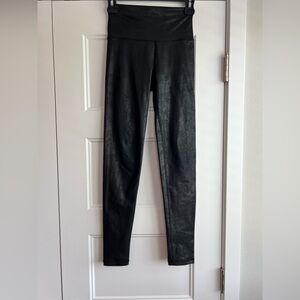 Aerie Black Leggings with‎ Glossy Finish